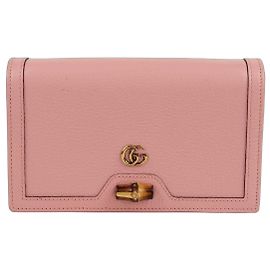 Gucci Bolsa crossbody mini Diana em bambu Rosa