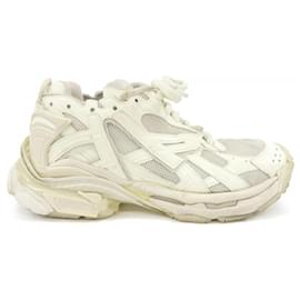 Balenciaga-Balenciaga RUNNER Sneakers-White