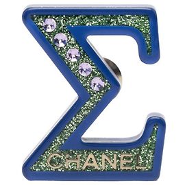 Spilla Logo Chanel Blu, Verde e Argento Argento Blu Verde
