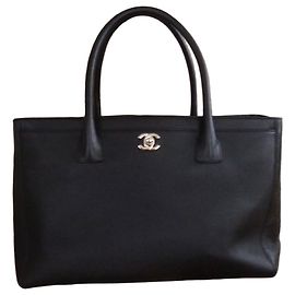 Chanel Sacs à main Noir