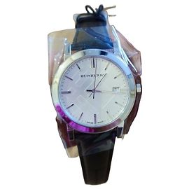 Burberry Black Leather Watch Black White
