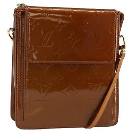 LOUIS VUITTON Monogram Vernis Motto Accessory Pouch Bronze M91138 Auth 160428 Bronze
