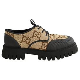 Gucci Scarpe con lacci beige Beige