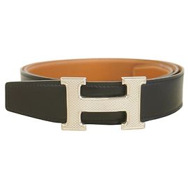 Cinturón Constance de Hermès en Negro y Oro Negro Dorado