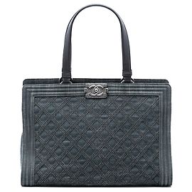 Chanel Blauer gesteppt Denim Boy Einkaufstasche Blau Andere