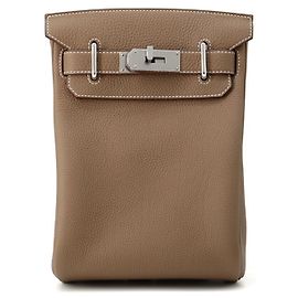 Hermès Hermes Kelly Akkad PM Umhängetasche Taupe