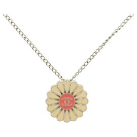 Colar de prata com motivo floral Coco Mark da Chanel Prata