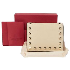 Valentino Rockstud Bi-fold Wallet White