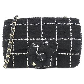 Borsa a spalla in lana nera Chanel AS4388 Nero