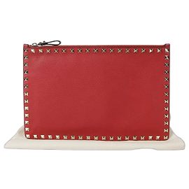Clutch Rockstud Valentino Roja de Cuero Roja
