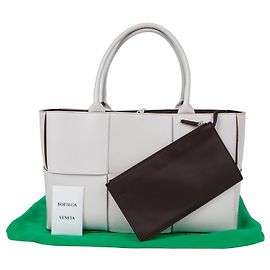 Bottega Veneta Arco Mittelgroße Tragetasche Grün