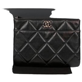 Chanel Medium Clutch Black