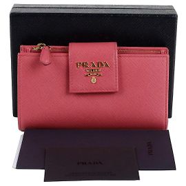 Prada Flap Wallet Pink