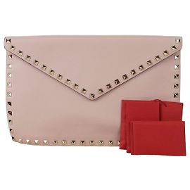 Valentino Clutch Sobre Rockstud Rosa