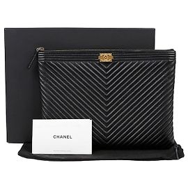 Chanel Chevron Boy New Medium Clutch Black