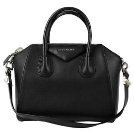 Givenchy Borsa a Spalla Antigona Small Tote Nero