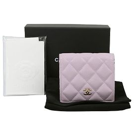 Chanel Caviar Classic Bifold Wallet Purple
