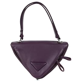 Prada Bolsa de ombro triangular Roxo