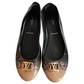 Louis Vuitton Dreamy Rose Ombre Leather Ballet Flats Black