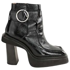 Ami Botas de couro pretas com fivelas Preto