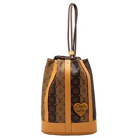 Brauner Nigo Monogram Reverse Randonnee Rucksack von Louis Vuitton Braun