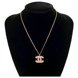 Collana a catena con motivo Coco Mark GP e strass CHANEL Rosa D'oro