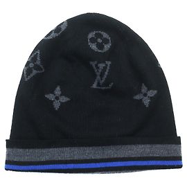 Louis Vuitton Monogram Wool Beanie Black