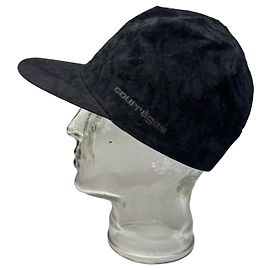 Boné SnapBack de Veludo Vintage Courreges Preto Preto