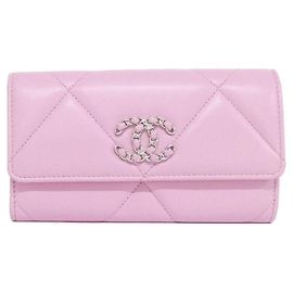 Chanel 19 Line Pink Lamb Leather Bi-Fold Wallet Pink