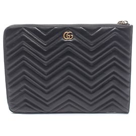Sac à main en cuir GG Marmont Double G V-Stitch de Gucci Noir