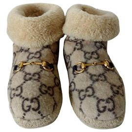 Botas Gucci Fria GG Beige
