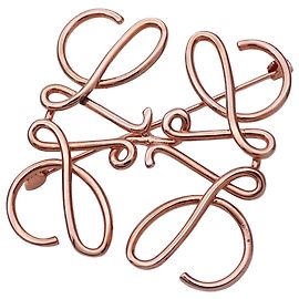 Spilla Anagramma Loewe in Oro Rosa D'oro