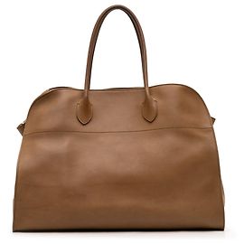 The Row Bolsa Margaux 17 em couro marrom Marrom