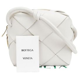 Bottega Veneta Mini bolsa de ombro tipo cassete Branco