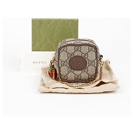 Gucci Portafoglio GG Fragola Marrone