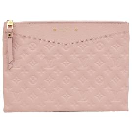 Louis Vuitton Pochette Daily Rose