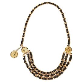 Chanel Cinto de Corrente com Logo CC Preto