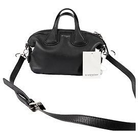Givenchy Nova Bolsa de Ombro Micro Tote Nightingale Preto