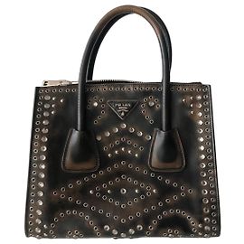 Bolsa Prada de couro marrom. Vitello Vintage Ebano. Marrom