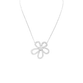 Van Cleef & Arpels Necklace, "Flowerlace", white gold, diamonds. Other