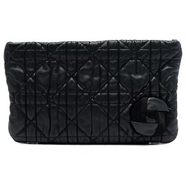 Clutch Cannage Rose em Couro de Bezerro Preto Dior Preto