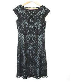 Autre Marque Robe en dentelle brodée de cordon ANAYI Noir
