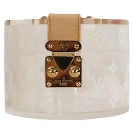 Louis Vuitton Caja Blanco