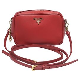 Prada Vitello Phoenix Leather Shoulder Bag Red