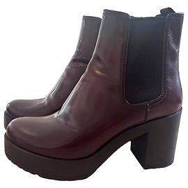 Botines de cuero burdeos con plataforma Prada Burdeos