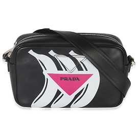 Bolsa transversal Prada em couro de bezerro preto e rosa com logo Banana Preto