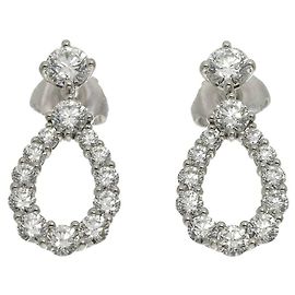Platin-Drop-Ohrringe von Harry Winston Andere