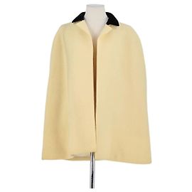 Balenciaga Poncho de lana amarillo Amarillo
