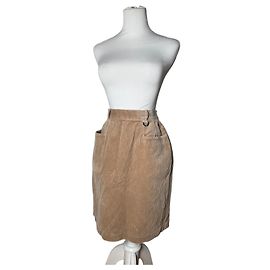 Falda de corduroy vintage Dior marrón M Castaño