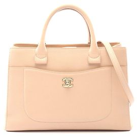 Sac à main en cuir Neo Executive de Chanel Marron Beige